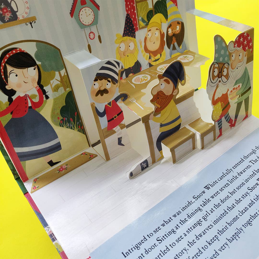 Snow White Pop-Up Book