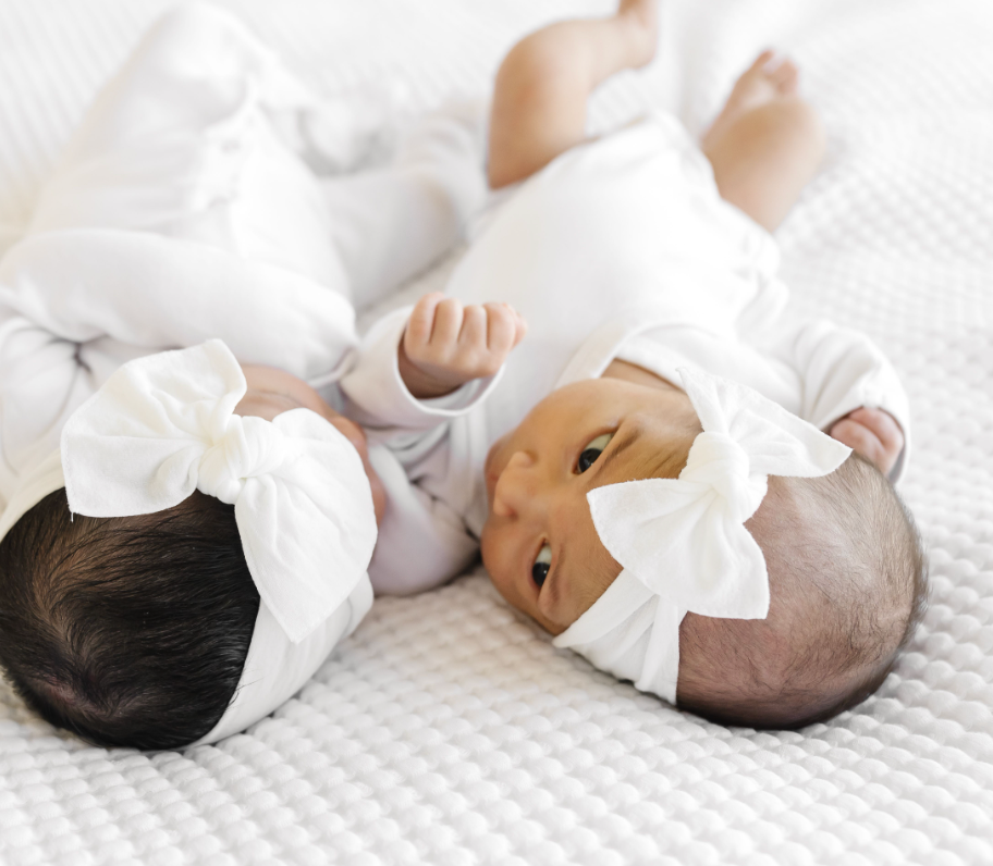 Diadema con nudo pequeño de Baby Bling®