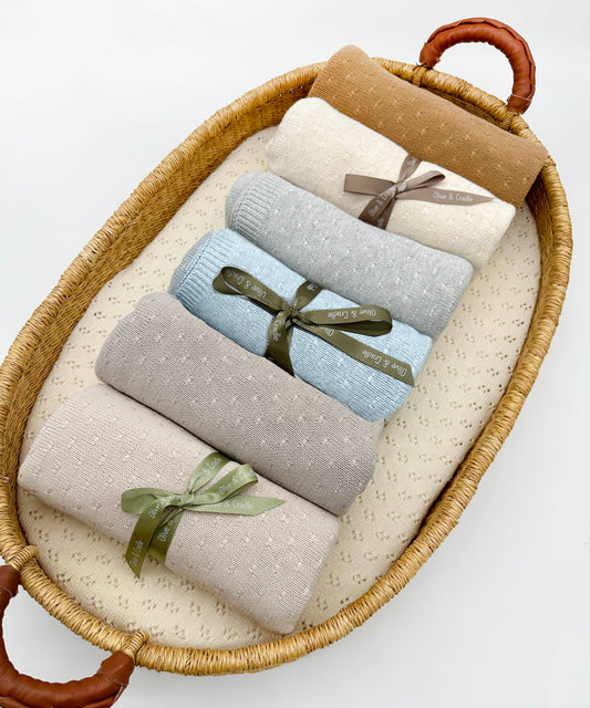 Leo Knitted Blanket - Heathered Blue